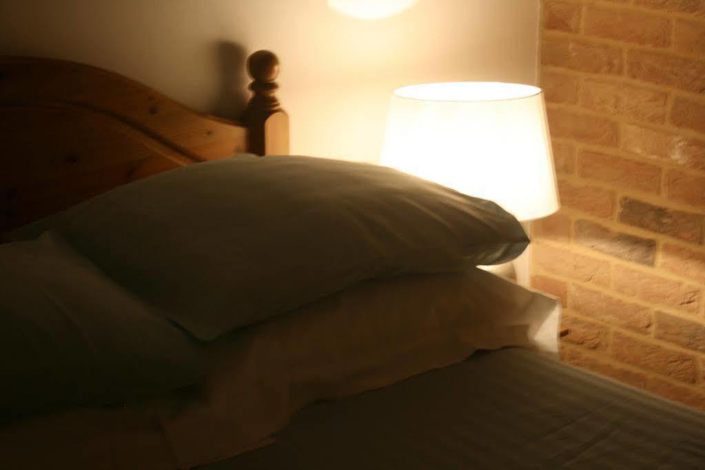 Appletree Cottages Mildenhall Kültér fotó