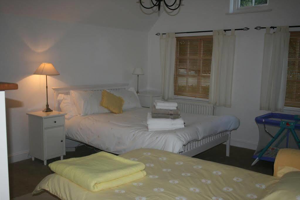 Appletree Cottages Mildenhall Kültér fotó